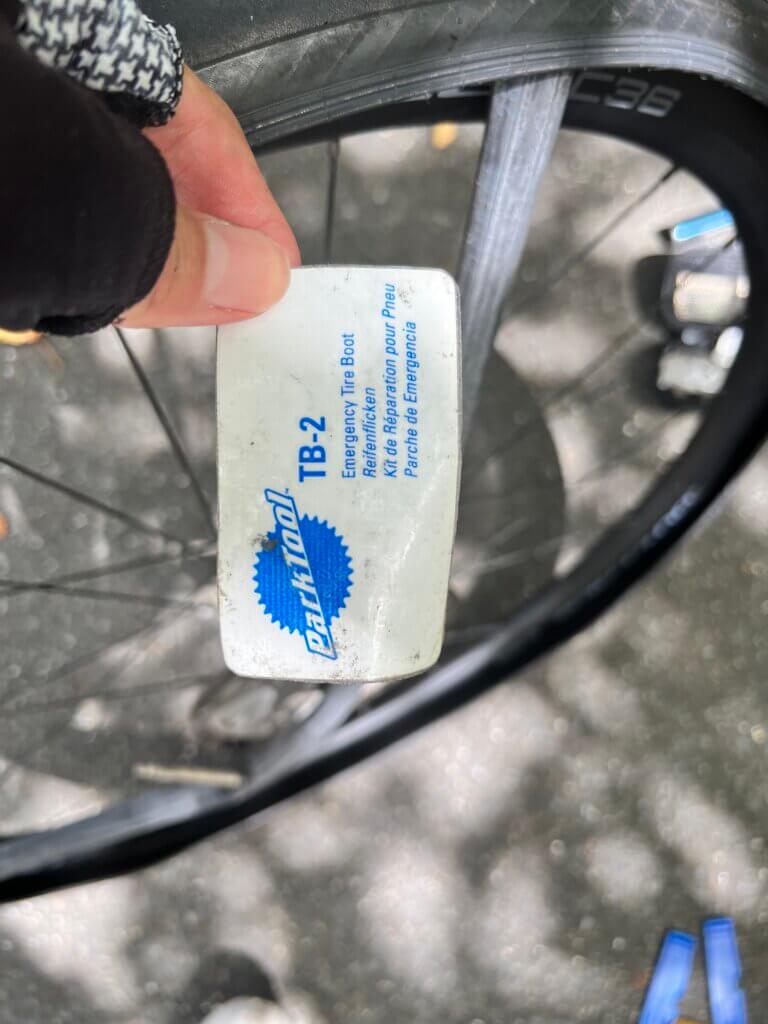 年季の入ったタイヤブート（hassyjpさん有難うございました）